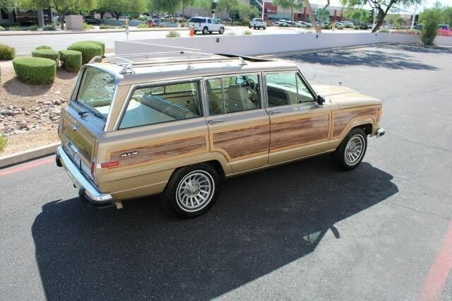 Used 1990 Jeep Grand Wagoneer AWD/4WD image 14