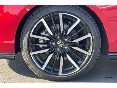 Certified 2025 Honda Accord Touring image 43