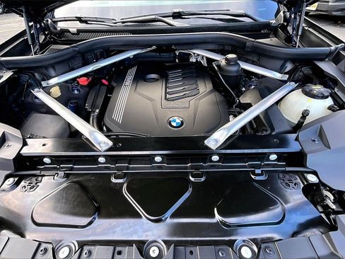 Used 2019 BMW X7 xDrive40i w/ Premium Package image 31