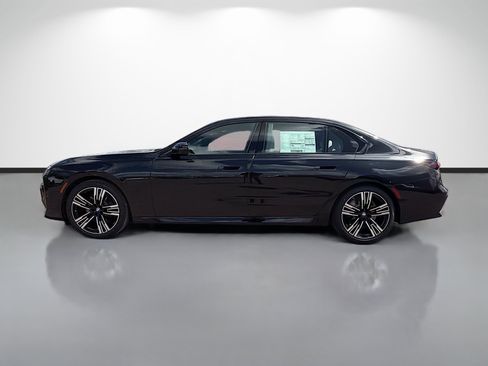 New 2026 BMW 740i w/ Premium Package image 6