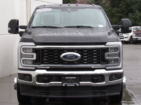 Used 2024 Ford F350 Lariat w/ Lariat Ultimate Package image 3