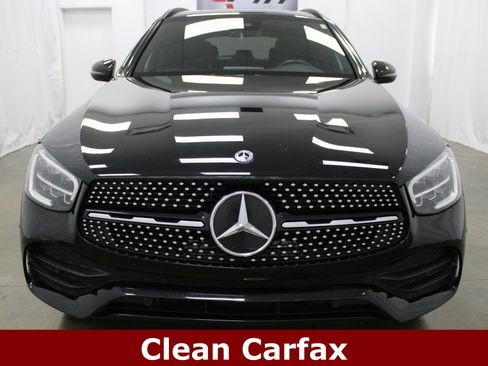 Used 2022 Mercedes-Benz GLC 300 4MATIC image 3