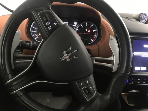 Used 2022 Maserati Levante GT image 17