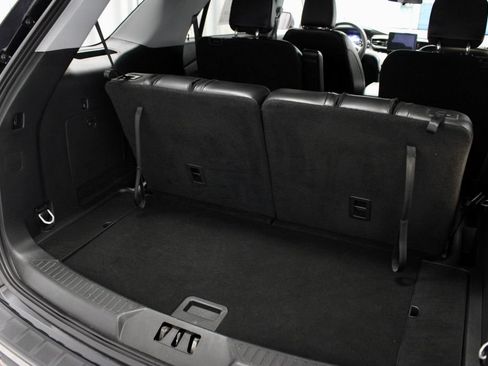 Certified 2023 Ford Explorer XLT w/ Equipment Group 202A AWD/4WD image 14