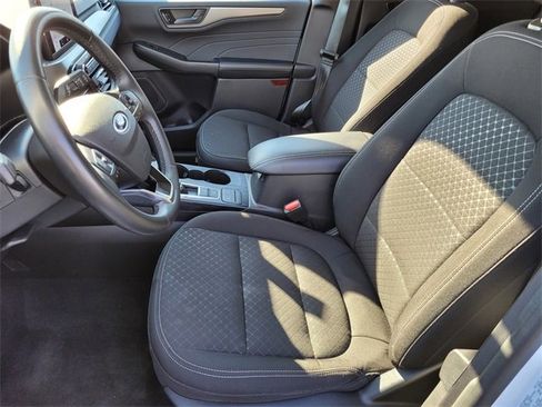 Used 2024 Ford Escape Active image 18