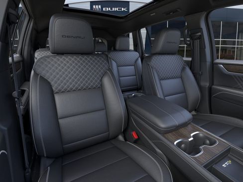 New 2026 GMC Acadia Denali w/ Super Cruise Package image 19