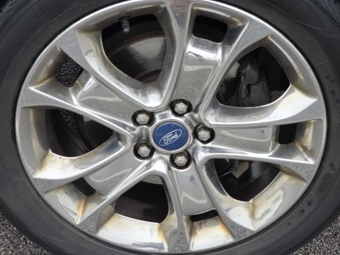 Used 2013 Ford Escape SEL FWD image 5