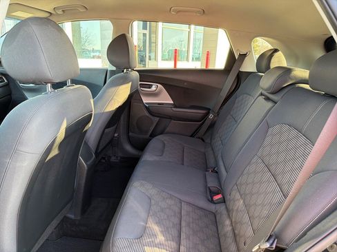 Used 2019 Kia Niro LX image 20