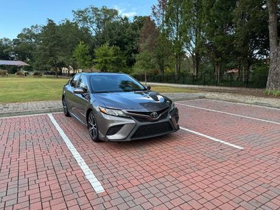 Used 2020 Toyota Camry SE