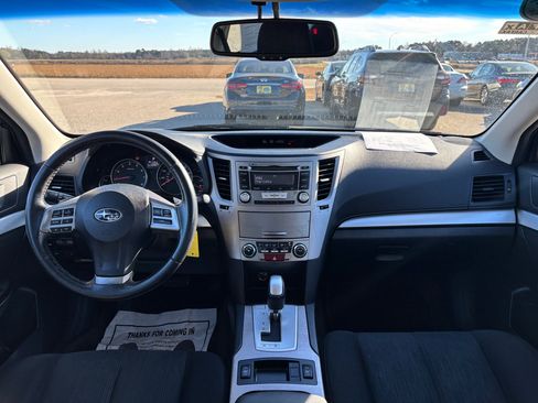 Used 2013 Subaru Legacy 2.5i Premium w/ All-Weather Pkg image 12