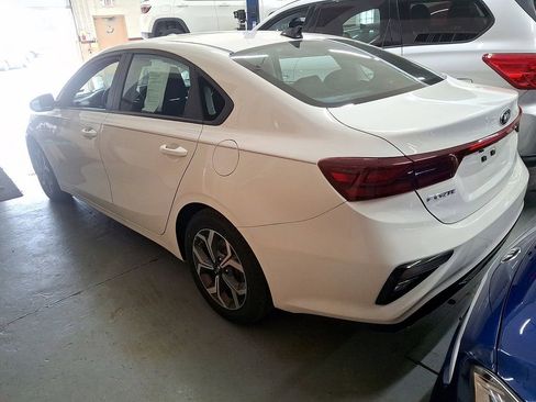 Used 2021 Kia Forte LXS image 5