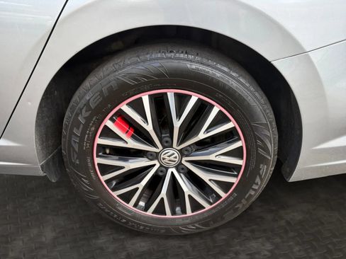 Used 2021 Volkswagen Jetta SE FWD image 42