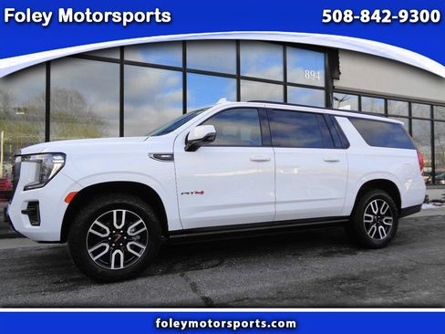 Used 2023 GMC Yukon XL AT4 w/ Technology Package image 1