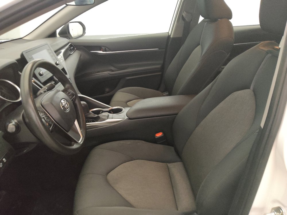 Used 2024 Toyota Camry LE FWD image 17