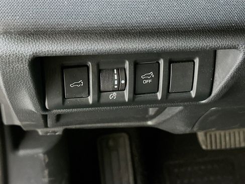 Used 2020 Subaru Outback Premium AWD/4WD image 17