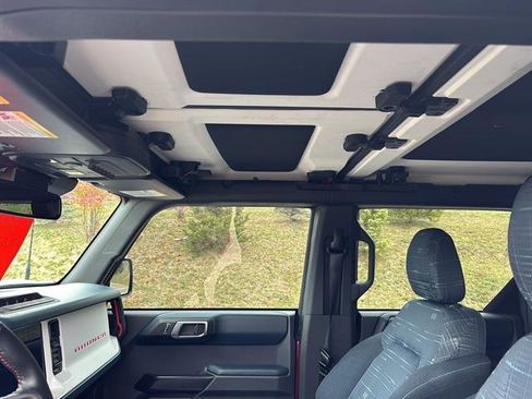 Used 2025 Ford Bronco Heritage Edition image 33