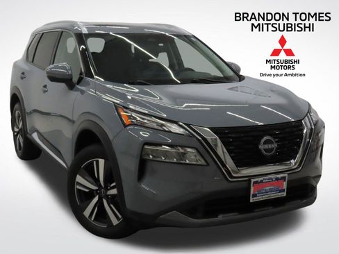 Used 2023 Nissan Rogue SL w/ SL Premium Package image 1