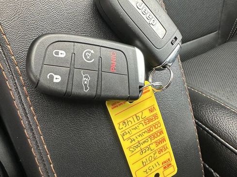 Used 2019 Jeep Compass Limited AWD/4WD image 8