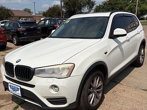 Used 2016 BMW X3 xDrive28i AWD/4WD image 1