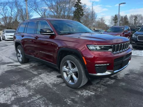 Used 2021 Jeep Grand Cherokee L Limited w/ Trailer Tow Group (B) image 2