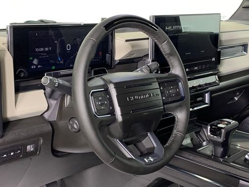 New 2026 GMC Hummer EV SUV image 7