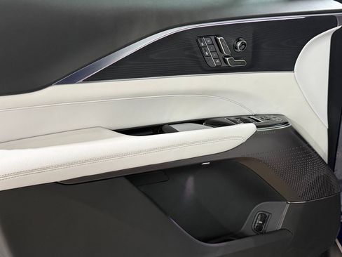 New 2026 Cadillac Lyriq Sport AWD/4WD image 12