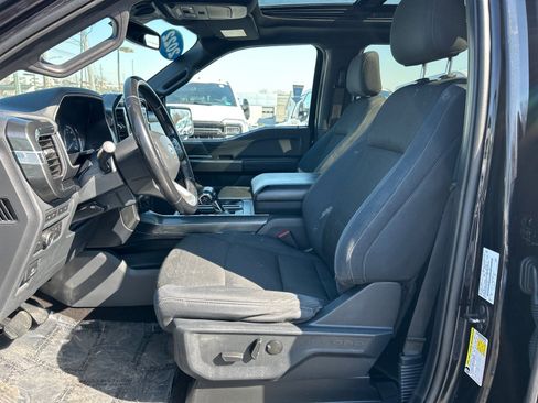 Certified 2022 Ford F150 XLT w/ Equipment Group 302A High image 9