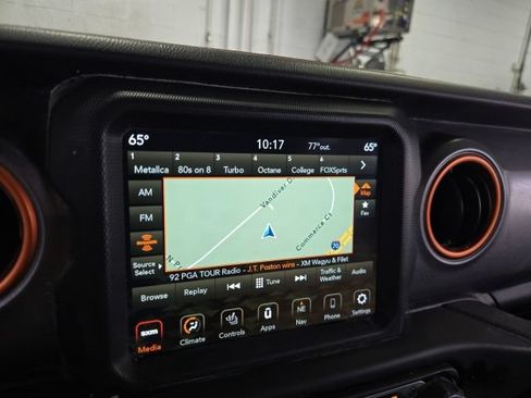 Used 2021 Jeep Gladiator Mojave AWD/4WD image 14