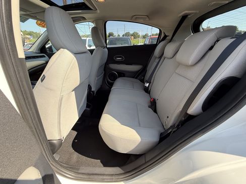 Used 2020 Honda HR-V EX image 30