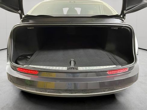 Used 2024 Lucid Air Touring AWD/4WD image 29