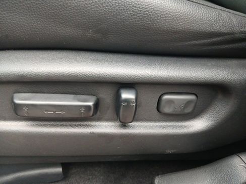 Used 2023 Honda Ridgeline RTL-E image 18