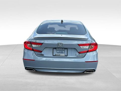 Used 2022 Honda Accord Sport image 6