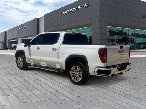 Used 2022 GMC Sierra 1500 Denali w/ Technology Package AWD/4WD image 3