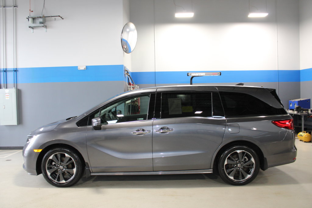 Used 2023 Honda Odyssey Elite image 10