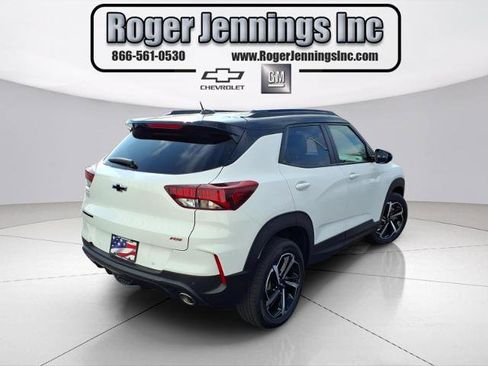 Used 2023 Chevrolet TrailBlazer RS w/ Convenience Package image 4