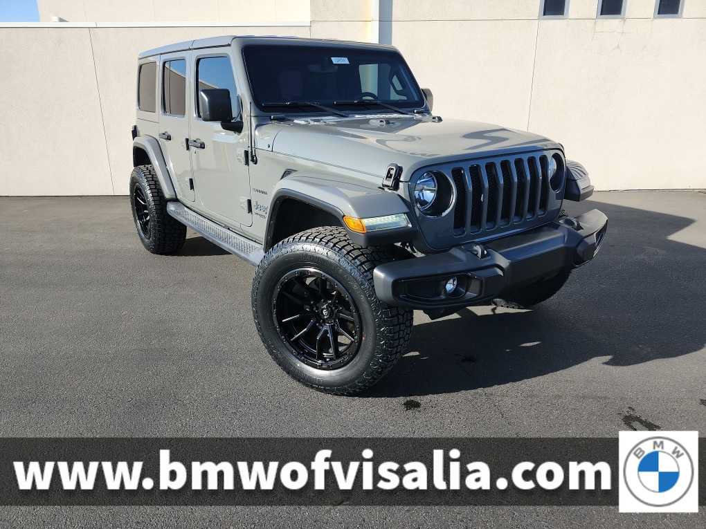 Used 2019 Jeep Wrangler Unlimited Sahara w/ Uconnect 4C Nav & Sound Group AWD/4WD image 1