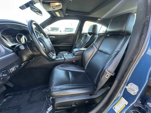 Certified 2022 Dodge Charger SXT w/ Leather Interior Group image 13