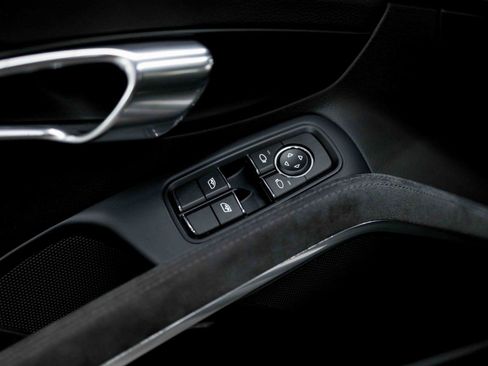 Used 2016 Porsche 911 GT3 RS image 35