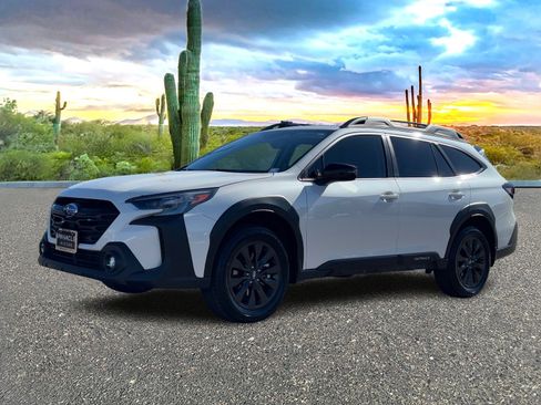 Used 2024 Subaru Outback Onyx Edition XT image 2