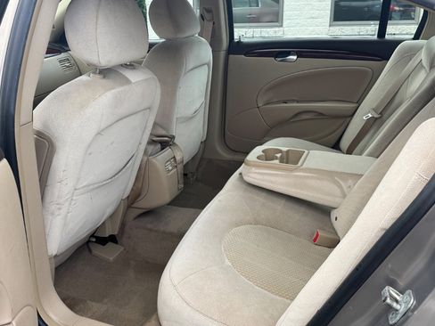 Used 2007 Buick Lucerne CX image 15