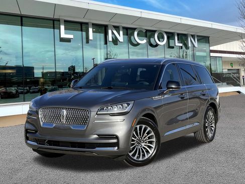 Used 2022 Lincoln Aviator Reserve w/ Elements Package Plus image 1