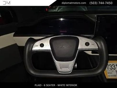 Used 2022 Tesla Model X Plaid AWD/4WD image 9