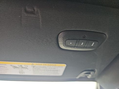 Used 2022 RAM 1500 Laramie w/ Sport Appearance Package AWD/4WD image 16