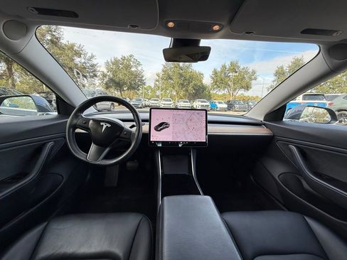 Used 2018 Tesla Model 3 Long Range image 14