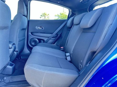 Used 2021 Honda HR-V Sport image 14