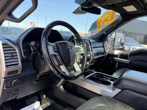 Used 2017 Ford F450 Platinum w/ Platinum Ultimate Package AWD/4WD image 18