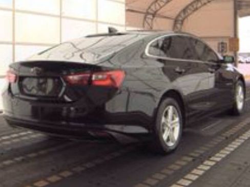 Used 2022 Chevrolet Malibu LS FWD image 9