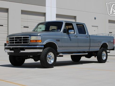 Used 1996 Ford F350 4x4 Crew Cab image 2