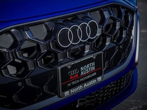 Certified 2025 Audi Q5 Premium Plus w/ Premium Plus image 4