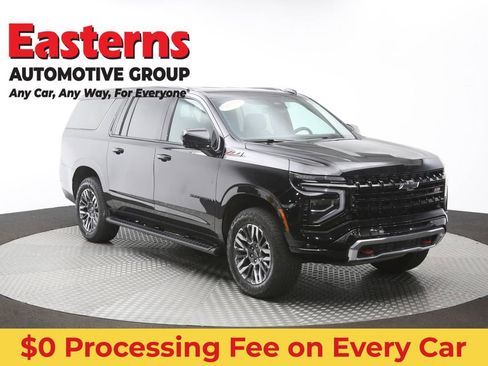 Used 2025 Chevrolet Suburban Z71 AWD/4WD image 52